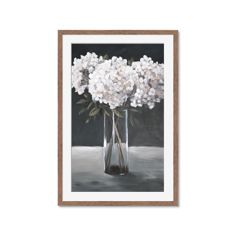 nextART. White Hydrangea jar