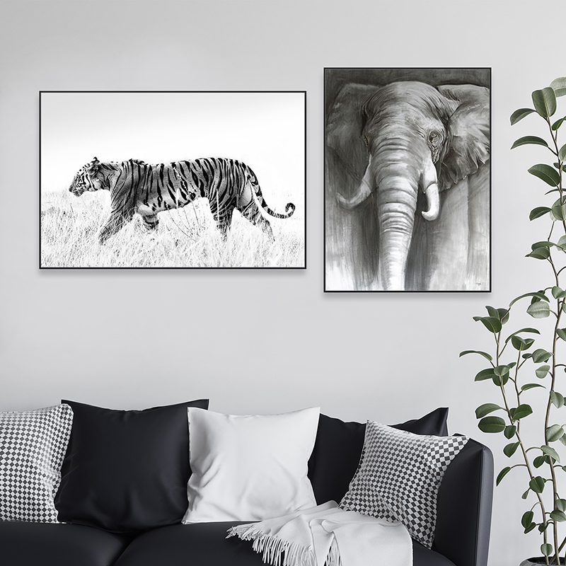 Art-black-white-monochromatic-animals-cheetah-elephant-safari-photography